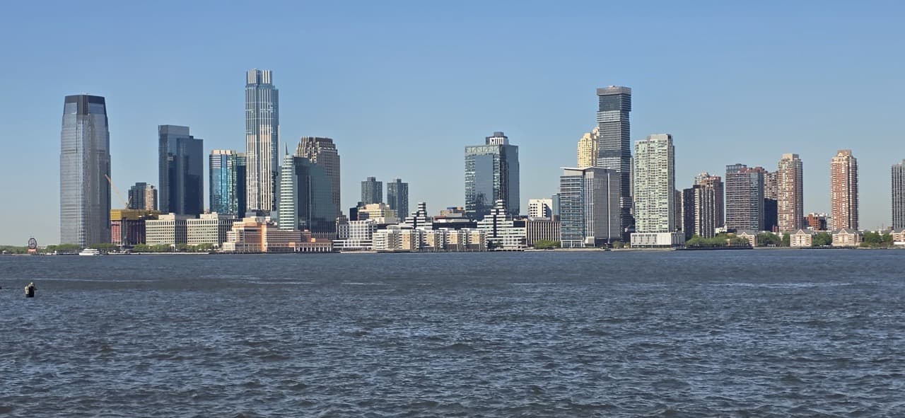 New Jersey skyline across the Hudson River toward Manhattan