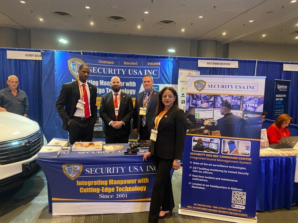 Meadowlands Security Show Group Photo
Meadowlands Exposition Center, NJ