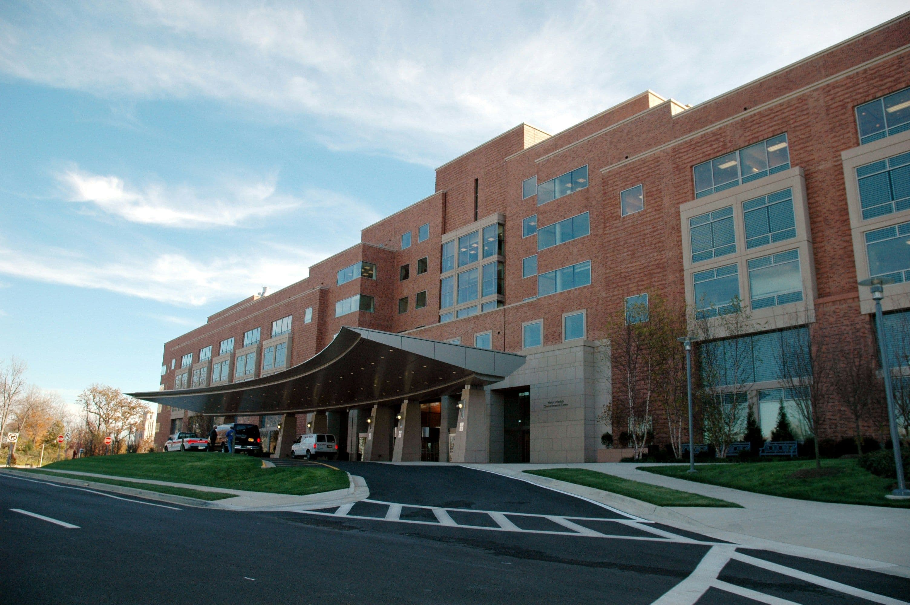 Image of the exterior of the National Cancer Institute.