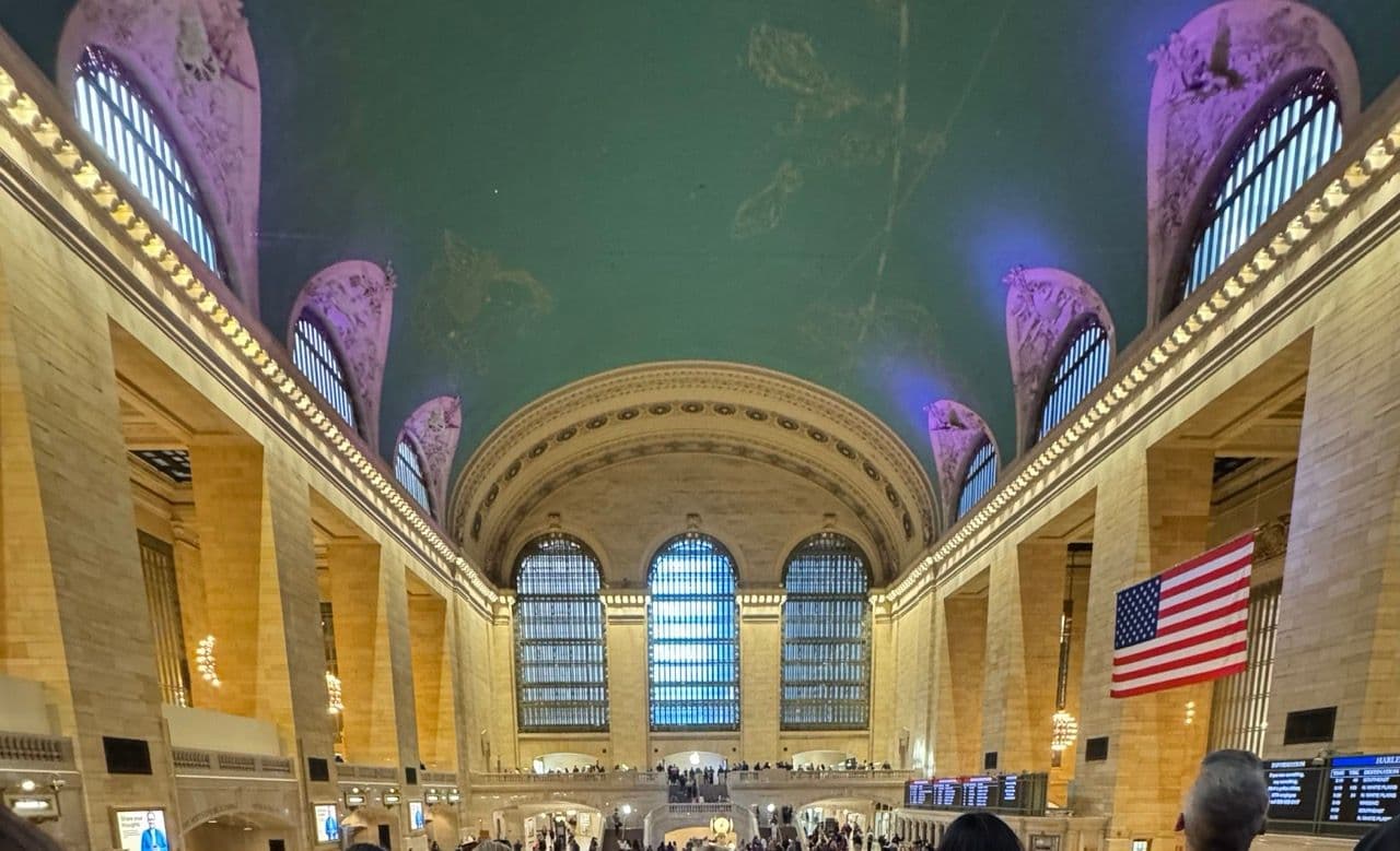 Image of the inside of a museum.