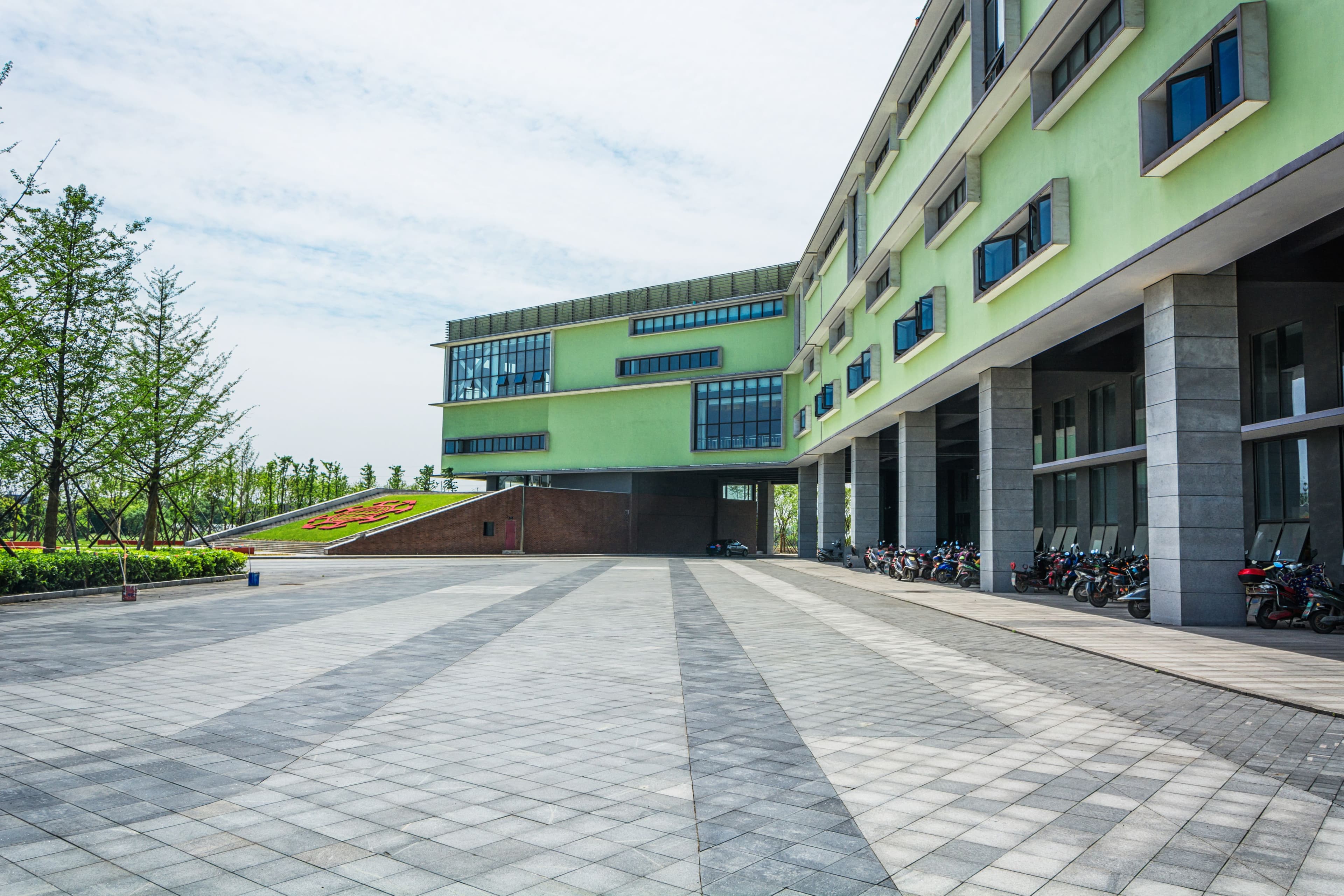Image of the exterior of a school.